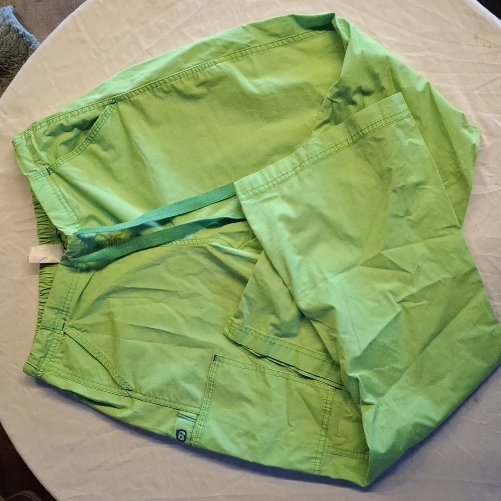 Spread Good Cheer Scrub Pants